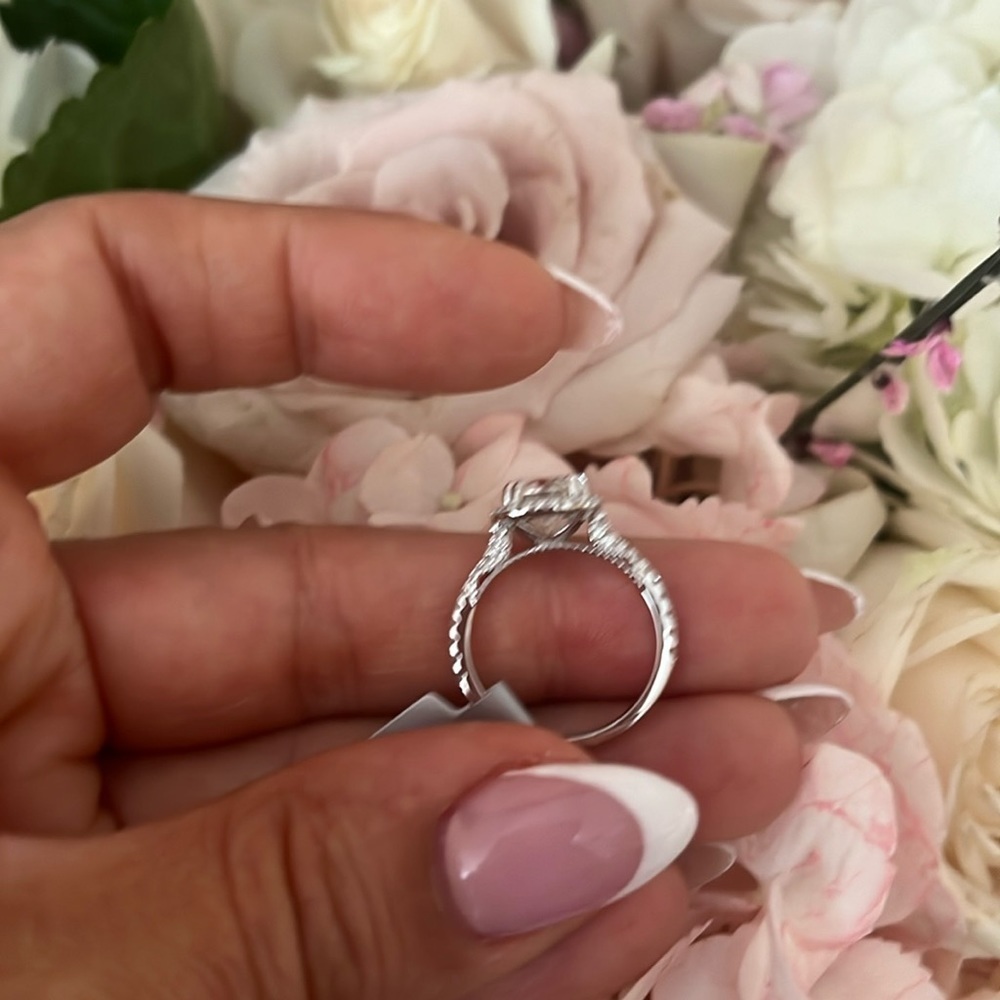 New 2ct Round cut Moissanite Engagement Ring 925 Sterling Silver size 6 7 8 9 10 - Picture 8 of 12
